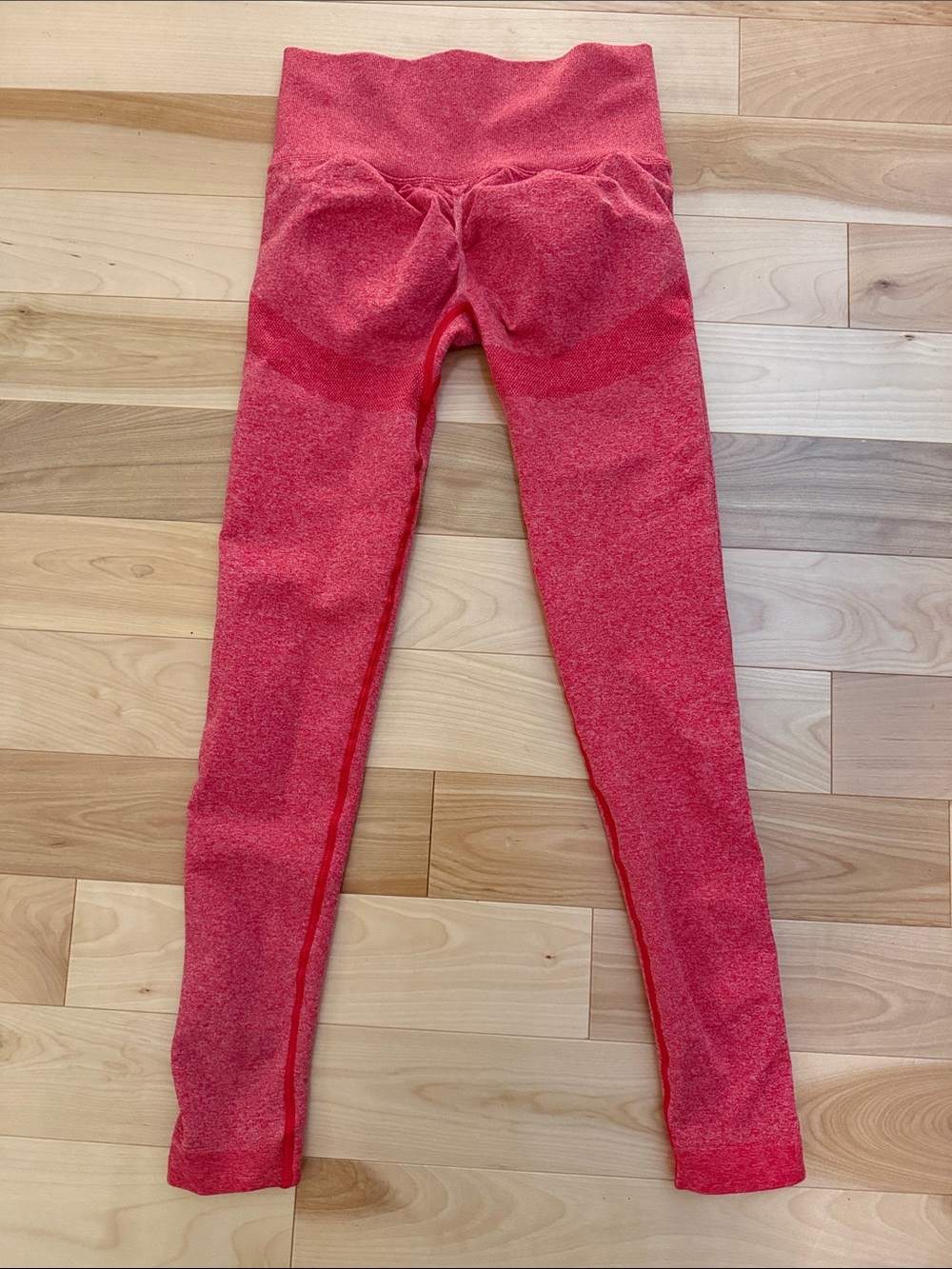 Women’s Seamless High-Waist Red Butt lifting Leggings S Like New